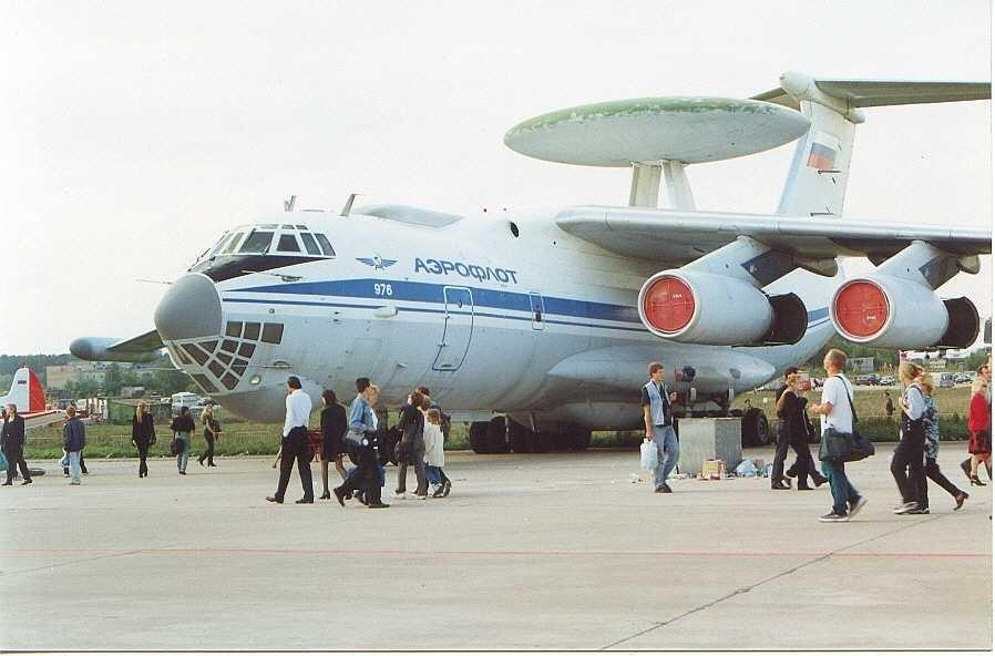 伊尔-76 / Ilyushin Il-76（第一部分） - 辽观搬运的中英文维基百科词条 - 知乎
