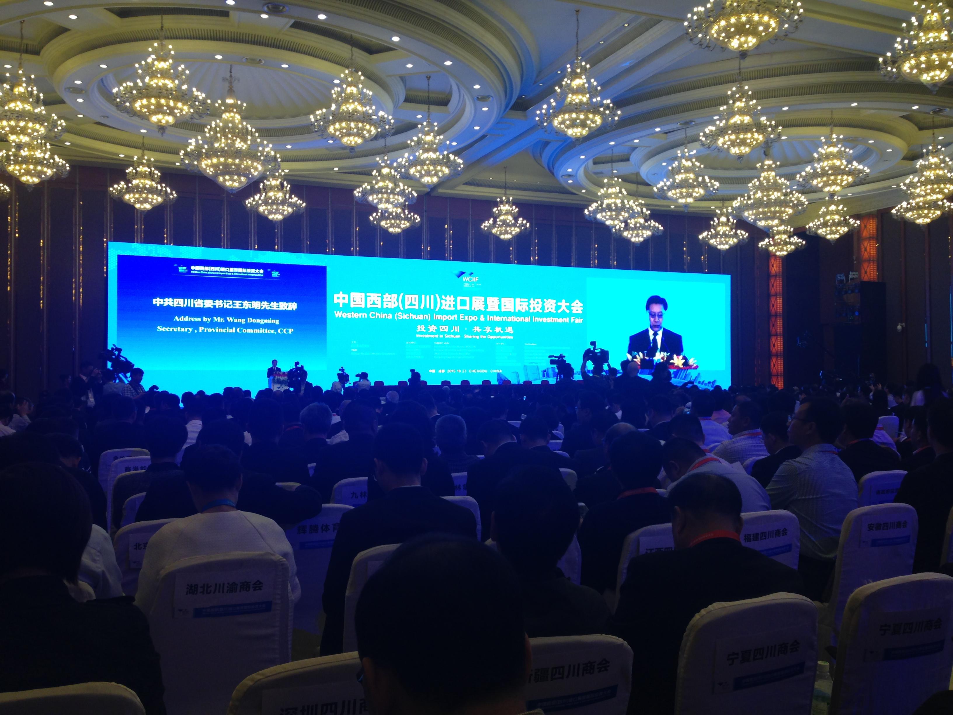 商务谈判口译译员有哪些要求?翻译过程中需要注意些什么? - 知乎