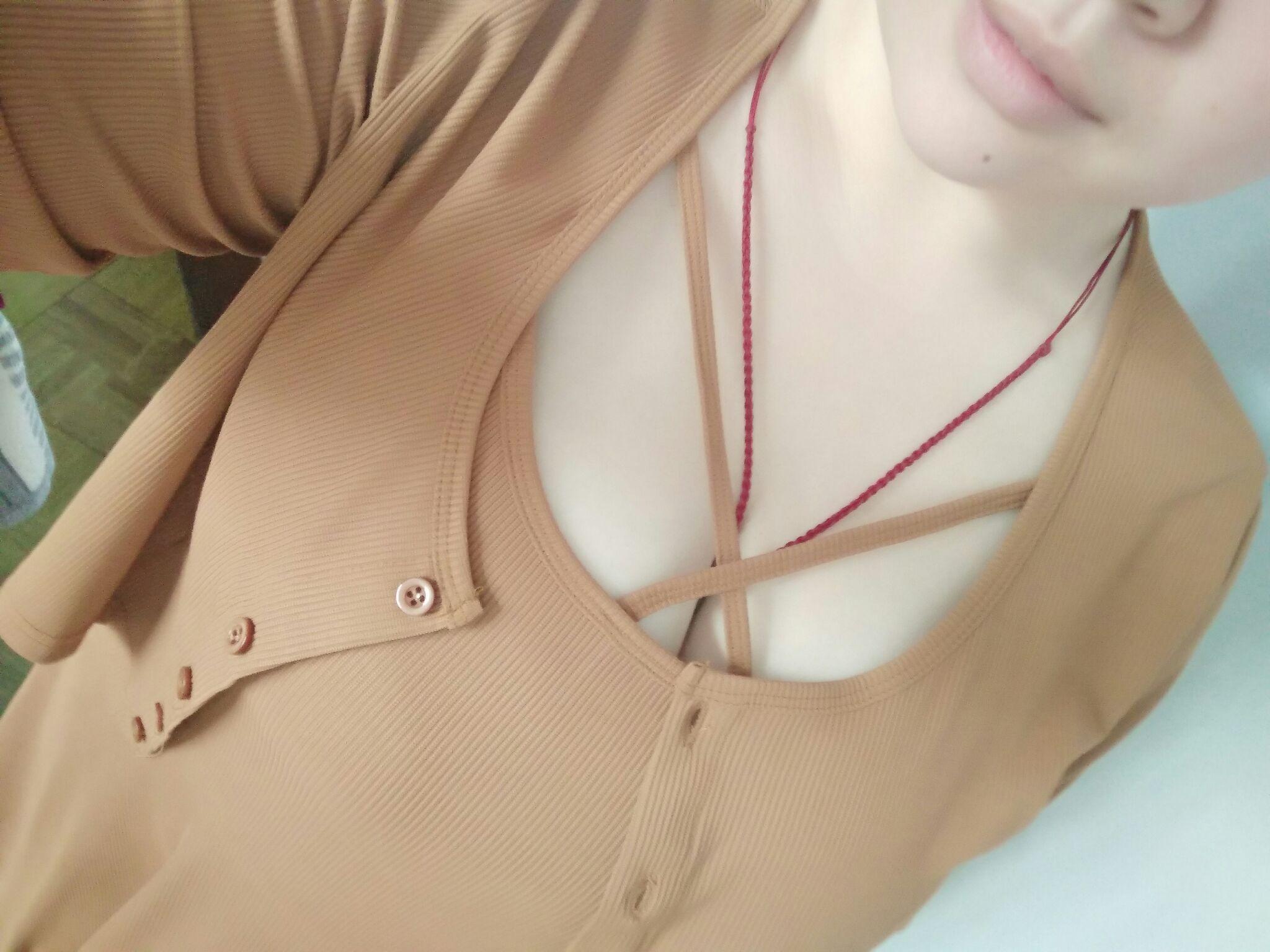 胸大微胖的女生怎么穿衣服