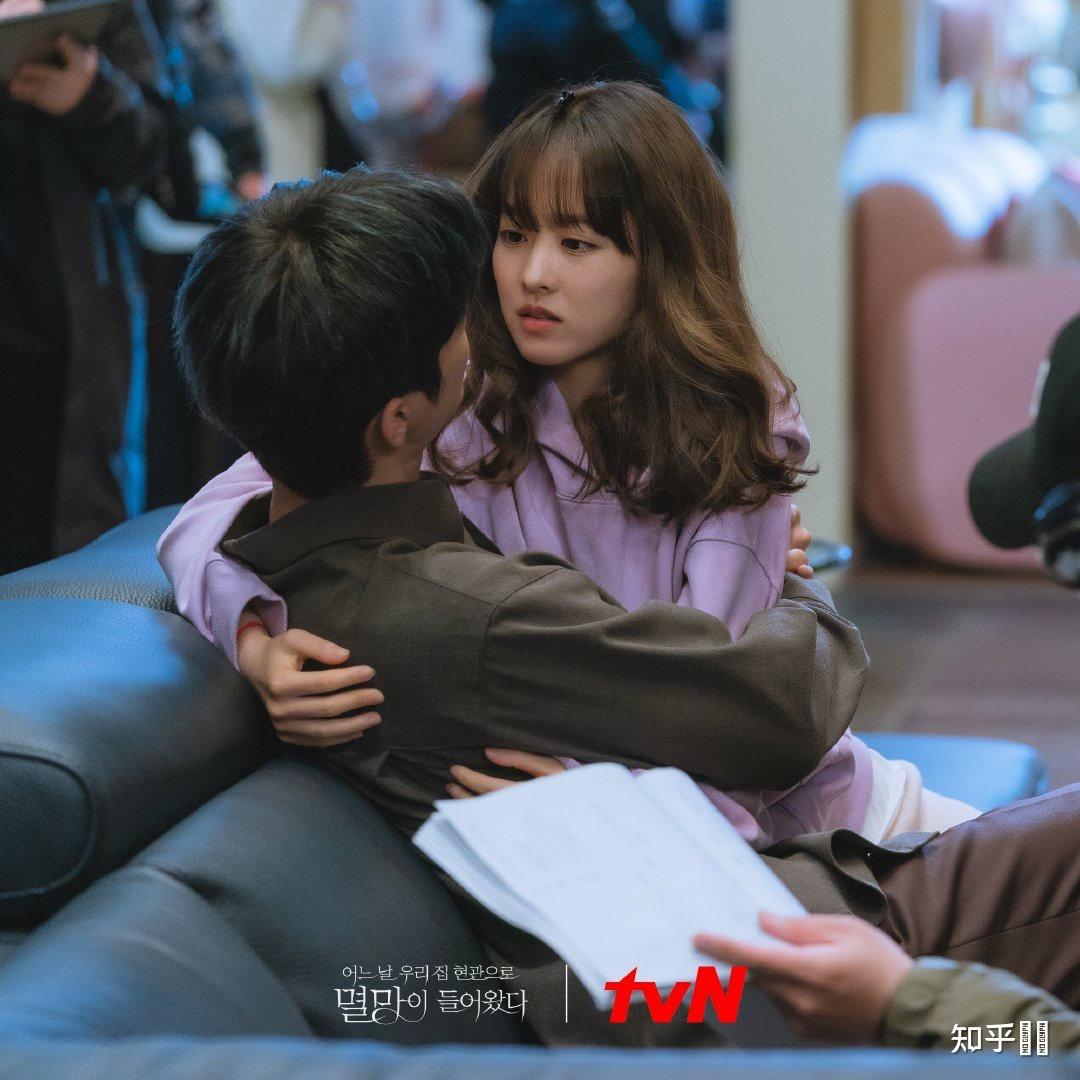 有没有人嗑朴宝英和徐仁国的真人? - 知乎