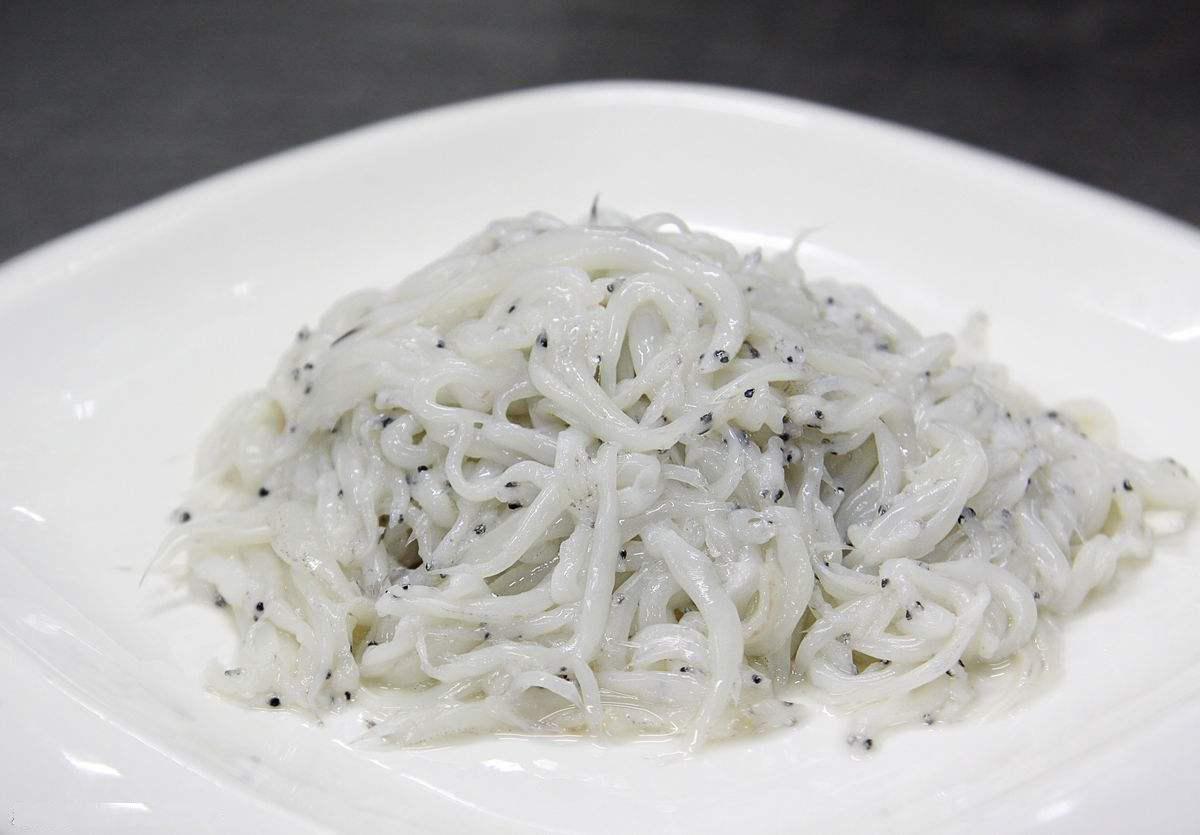 还有一种白白的小东西:大半夜的,写的我又馋了.