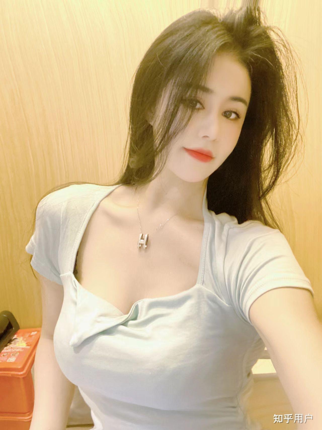 你见过最美的女生长什么样