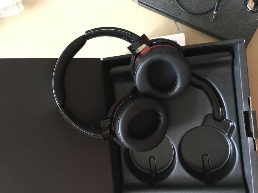 索尼mdr-xb950b1能折叠吗?