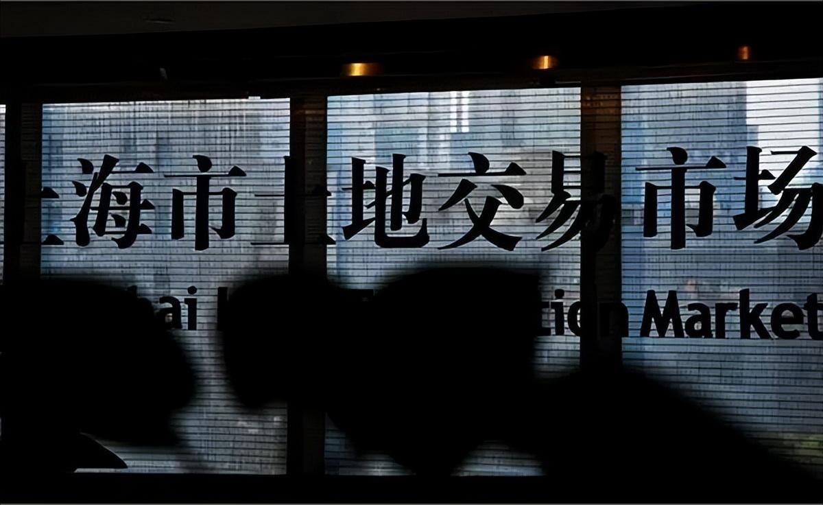 建发房产在上海摊上事了 - 知乎