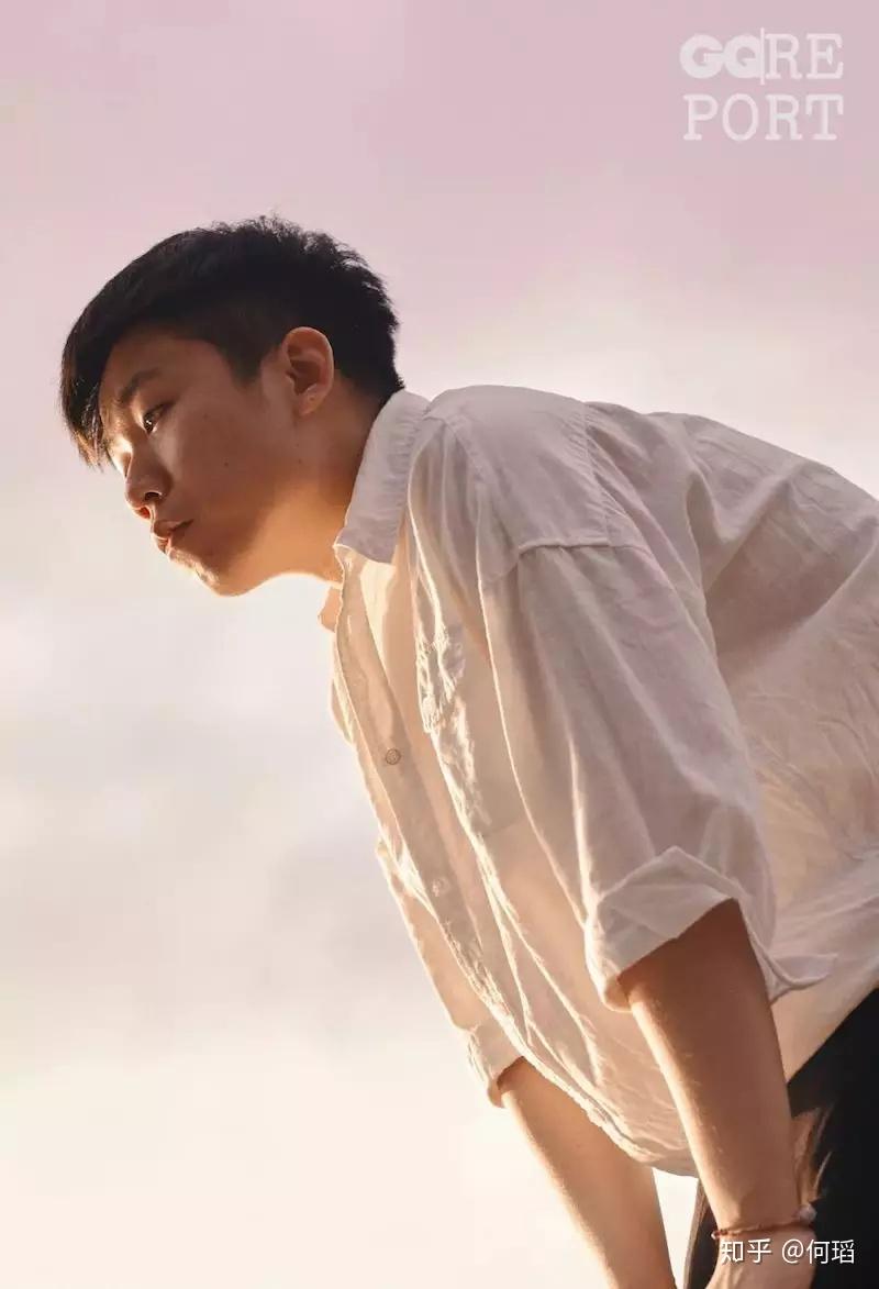如何评价「九连真人」乐队？ - 知乎