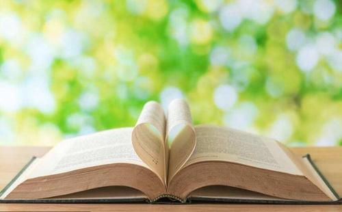 怎样可以出书 v2-dbf778e56f06e432520ad1b58343b57a_1440w.jpg?source=172ae18b