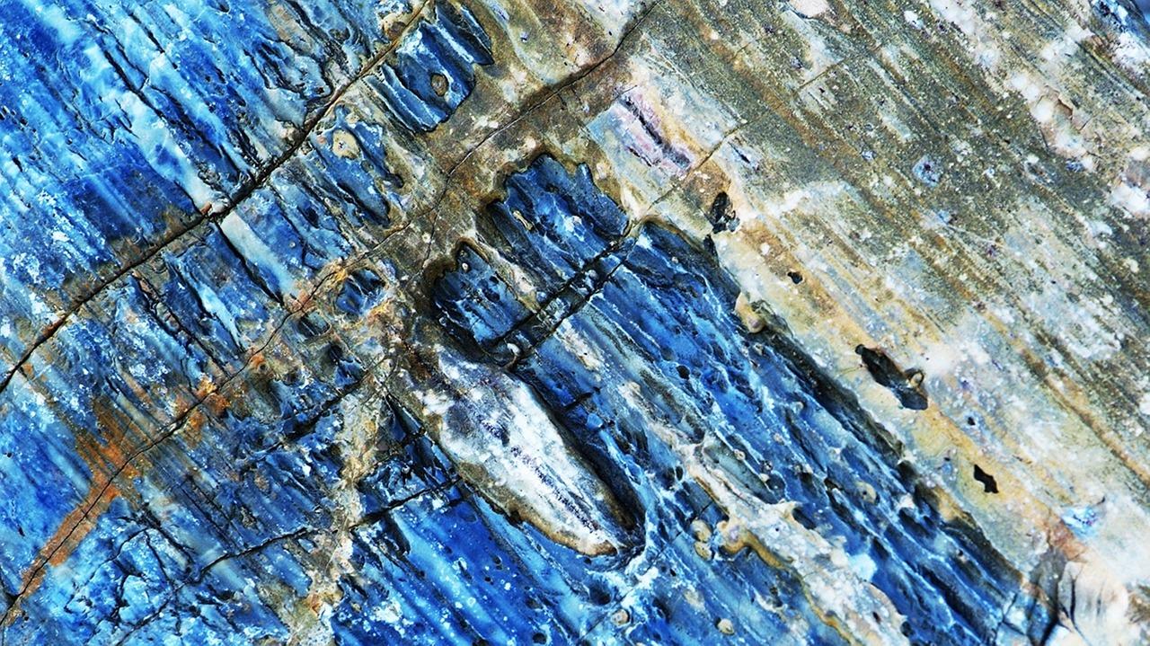 4. 岩湾价格分析