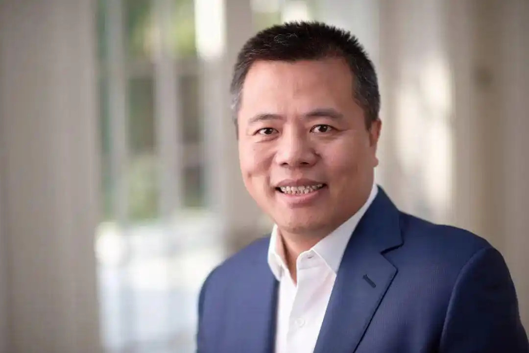 如何看待MiroMind被指要求在中国孵化的AI大模型核心技术和团队转移到国外，否则竞业限制？