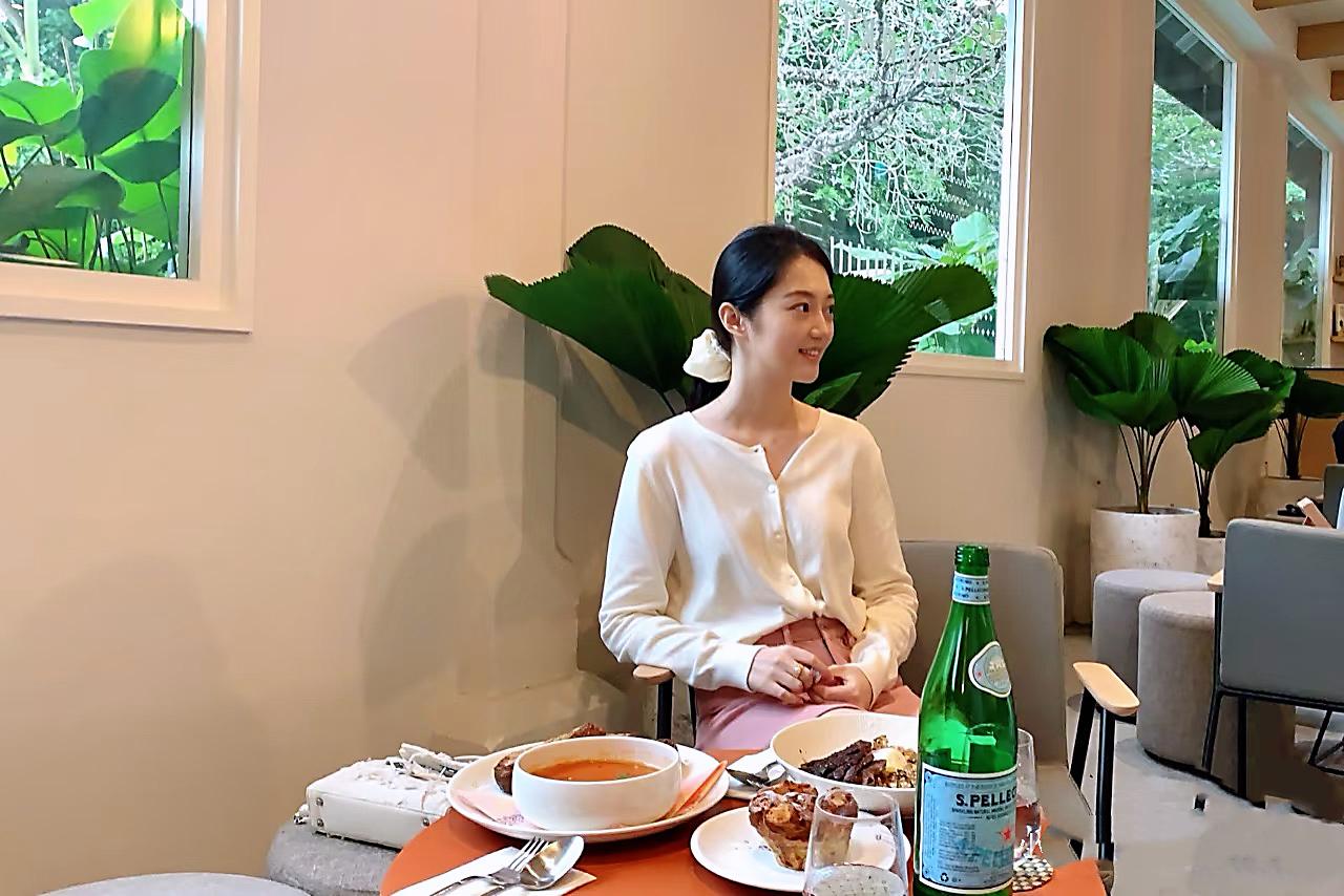 带着股票账户，跟着张青山游新加坡(第21期） - 知乎