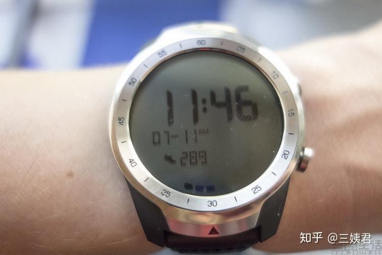 骁龙wear4100手表图片
