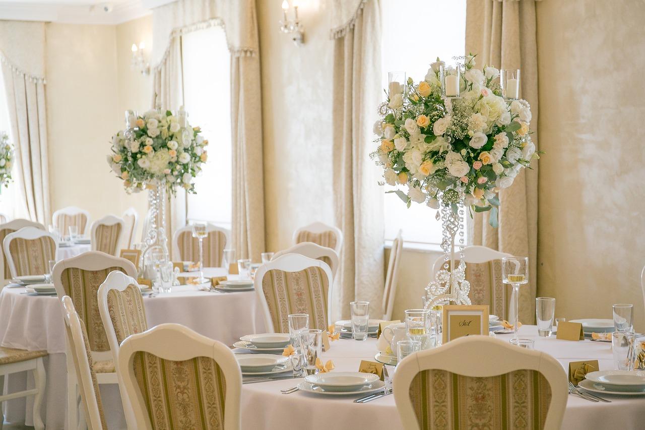 3. 气球吊饰创意