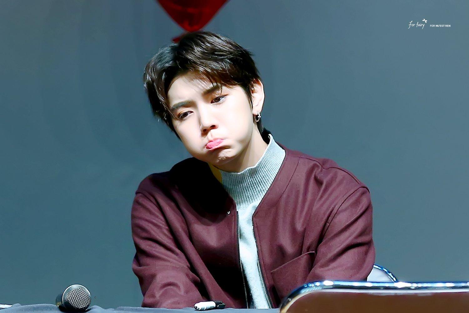 大家到底觉得seventeen的尹净汉好看还是nuest的崔珉起好看呢?