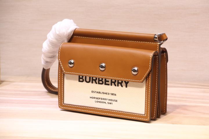 Burberry包包最最不能错过的经典款真是让人羡慕- 知乎