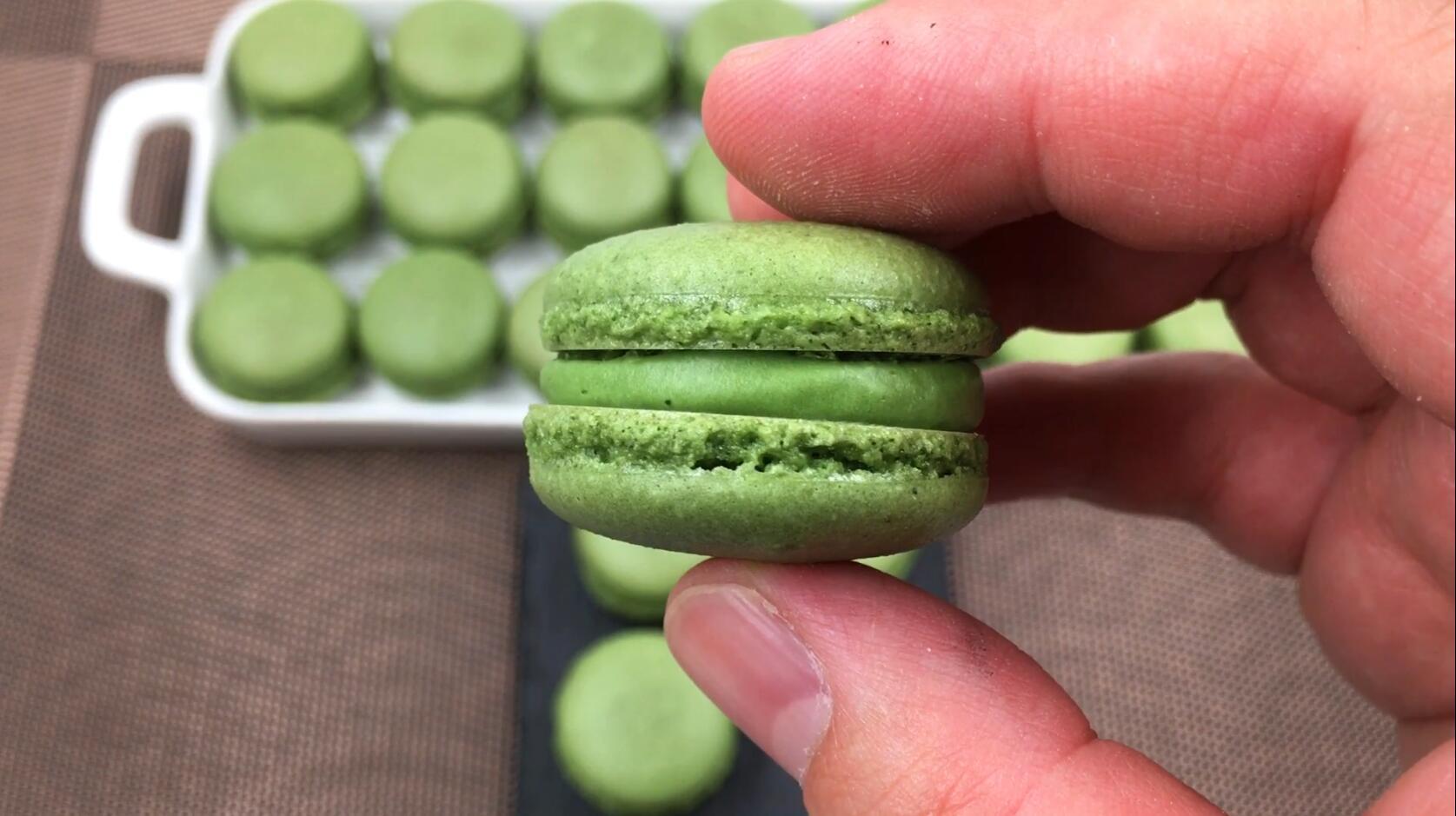 抹茶马卡龙清新抹茶香甜奶油层层风味在口中依次迸发