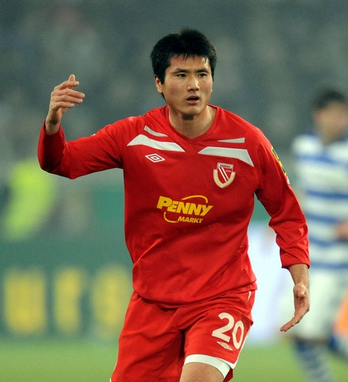 运动家日历:邵佳一加盟慕尼黑1860队