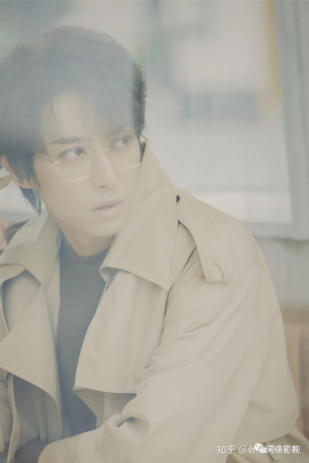 谁能给我介绍一下盗墓笔记重启里饰演刘丧的这个演员