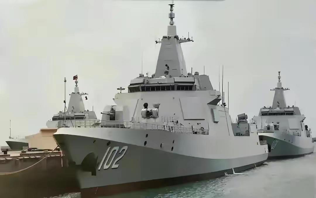 中国海军最新一艘 055 型驱逐舰亮相,都有哪些亮点? 