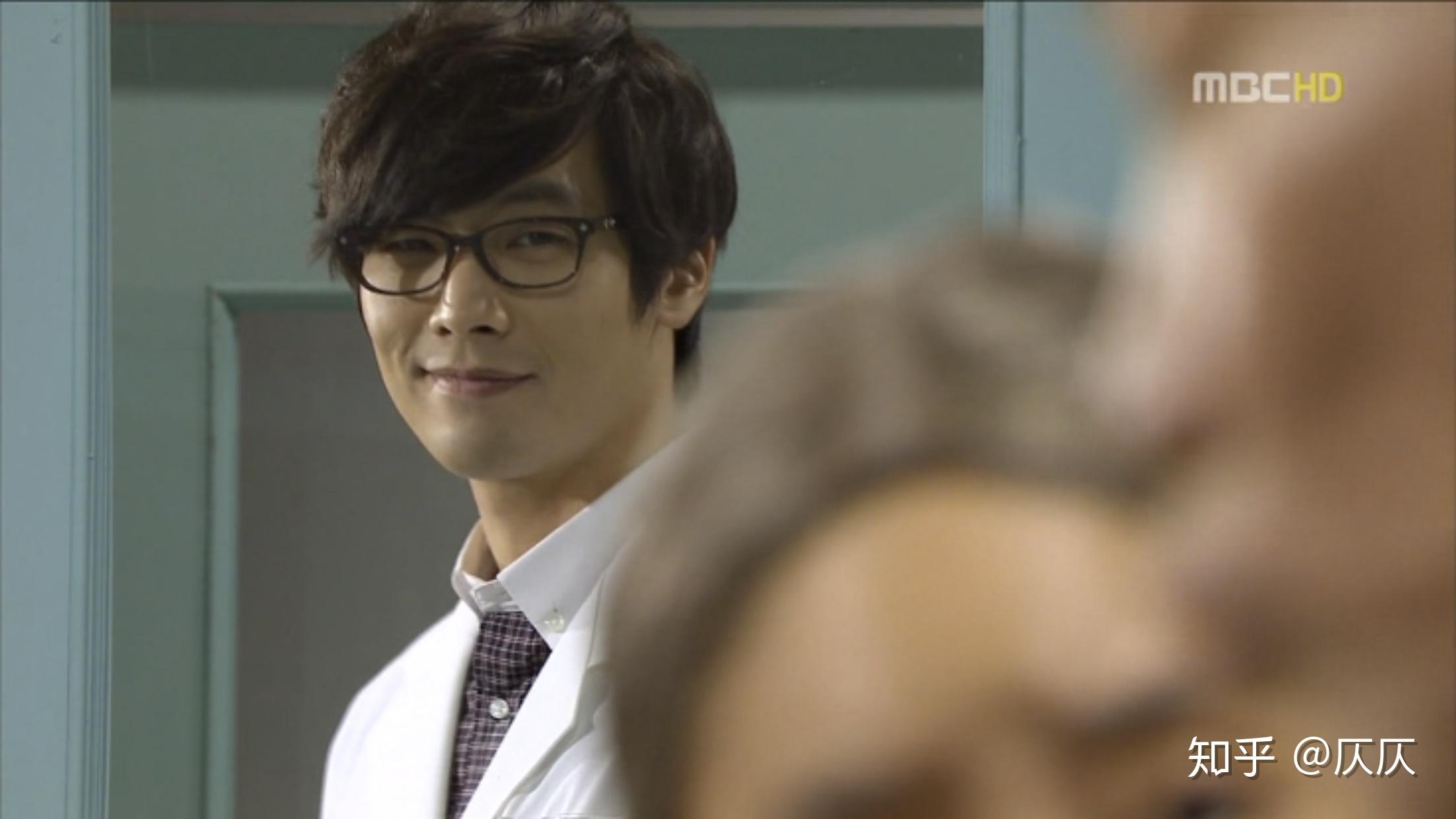 想知道韩剧短腿的反击中对于穿透屋顶的high kick结局的解释。? - 知乎