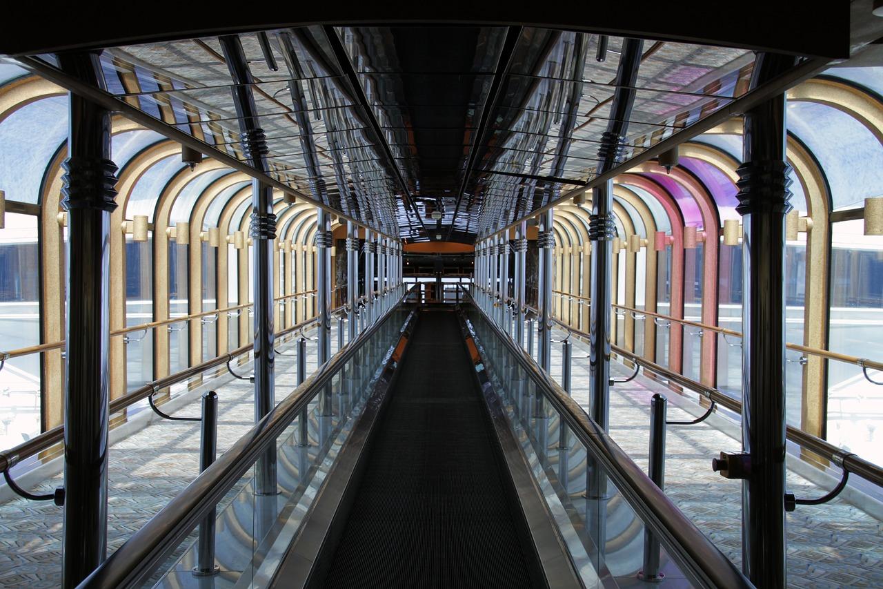 最窄双人过道是多少