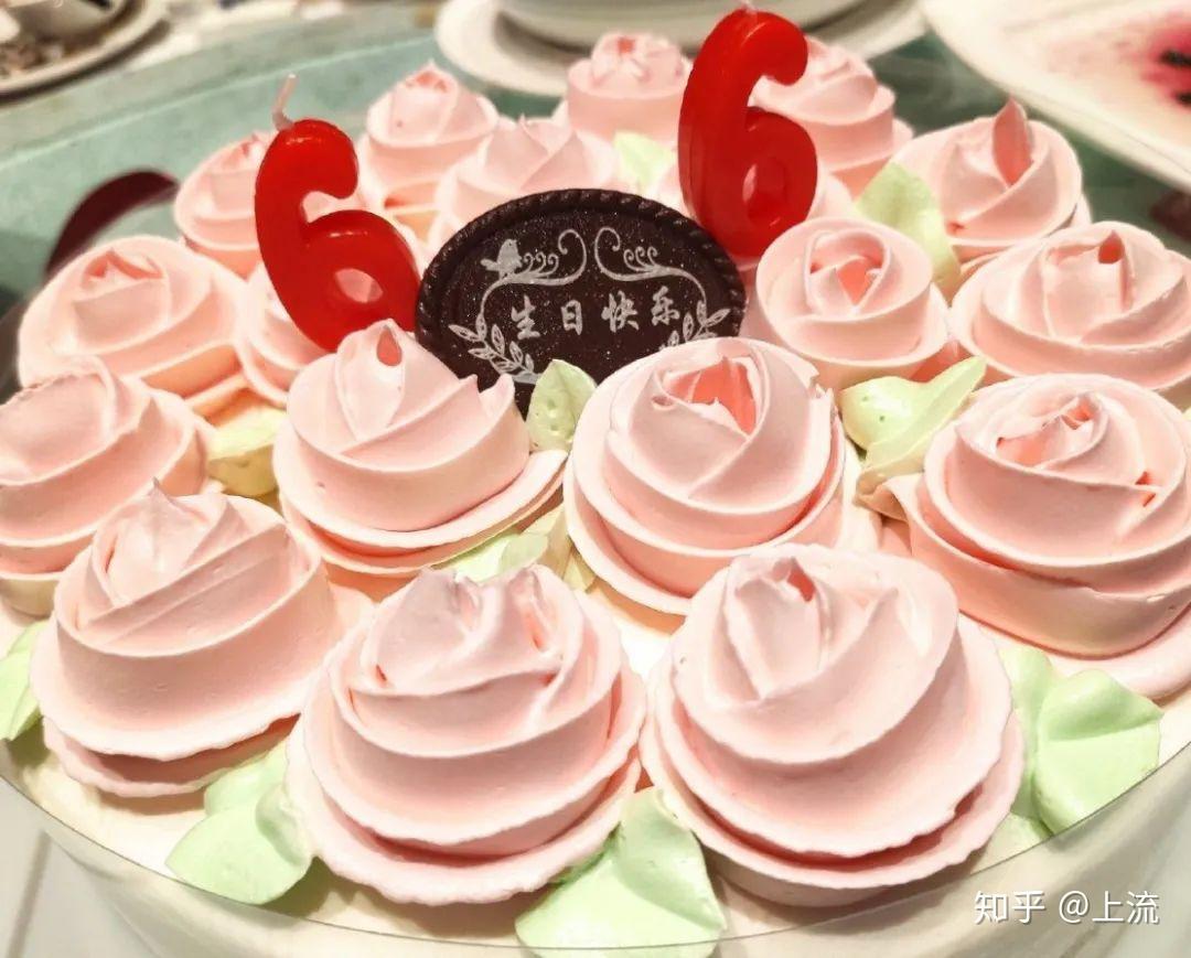 【携程美食林】上海红宝石(曹杨店)餐馆,红宝石蛋糕一直以来都是我们喜欢的，尤其是奶油鲜奶小方，浓郁的奶香…
