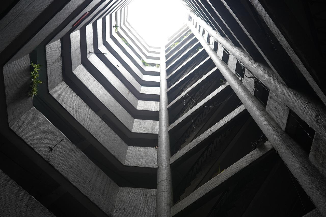 4. 教育资源丰富