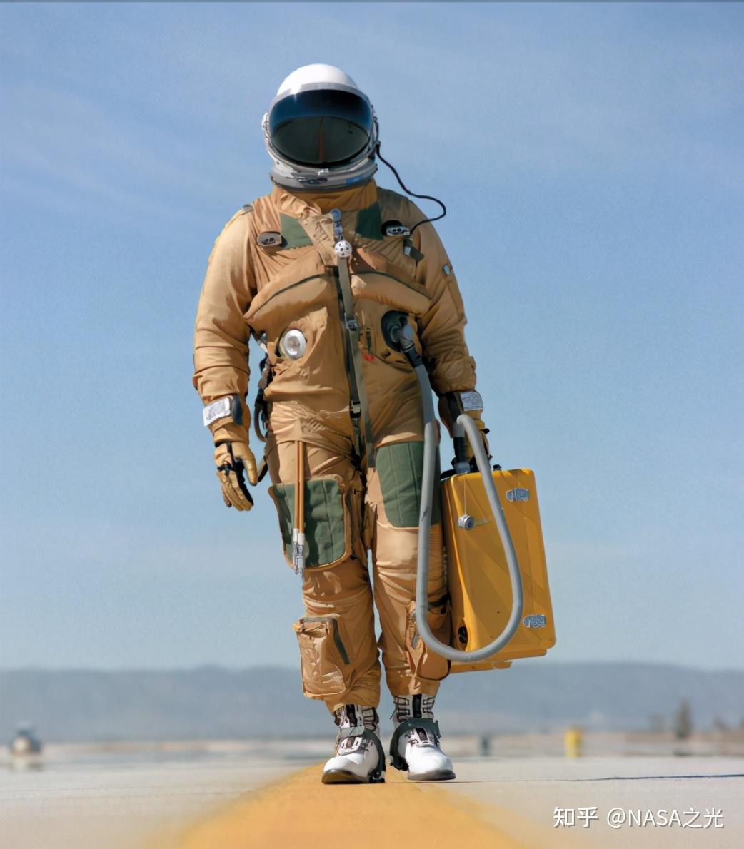【1950~2025】NASA历代宇航服大盘点 - 知乎