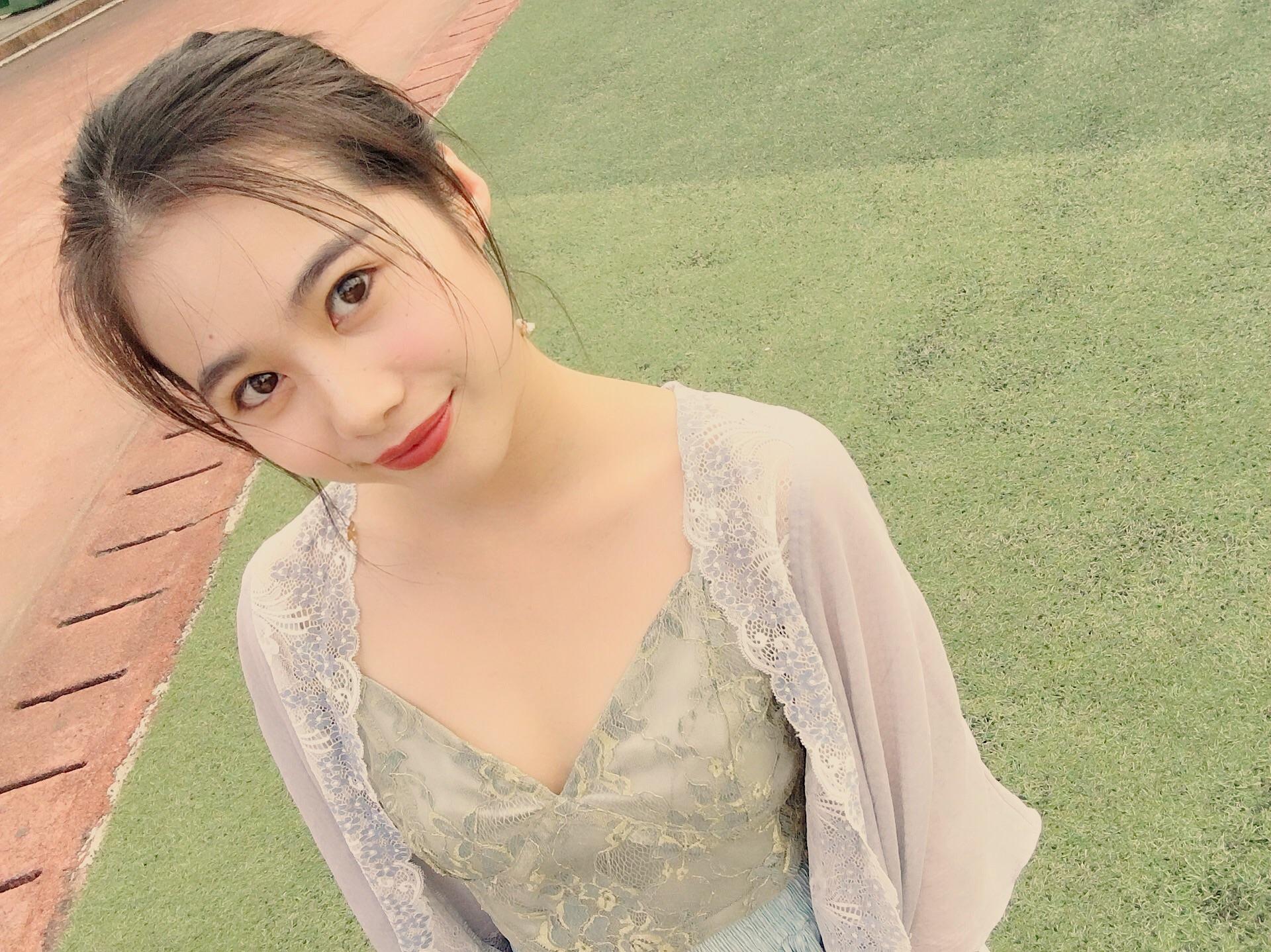 如何才能拍出一张特别好看的自拍照? - 知乎