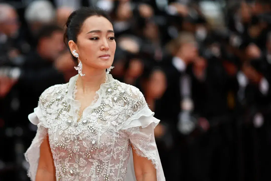 最能“扛票房”的10位女演员:宋佳第7,赵丽颖第3,第1无争议 - 知乎