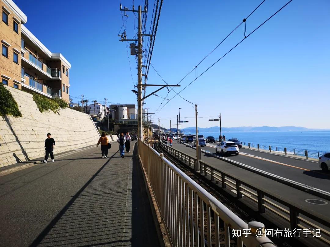 漫步镰仓,“江之电”沿线多走走,胜过只打卡《灌篮高手》 - 知乎