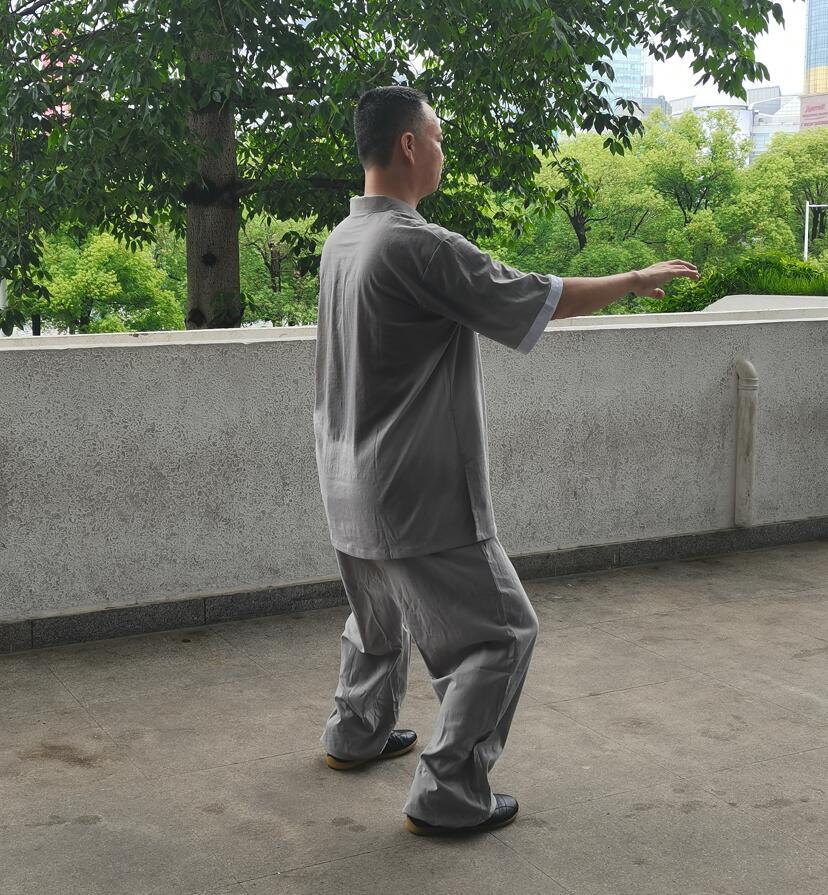 怎么站桩才是正确的初学者站桩怎么渡过熬这种状态