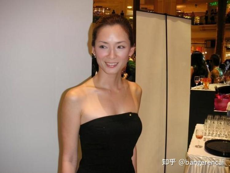 新加坡女星郑秀珍的现状怎么样? - 知乎