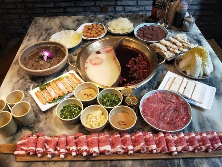 先涮肉还是后涮菜?成都记忆告诉你,吃火锅的正确顺序 - 知乎