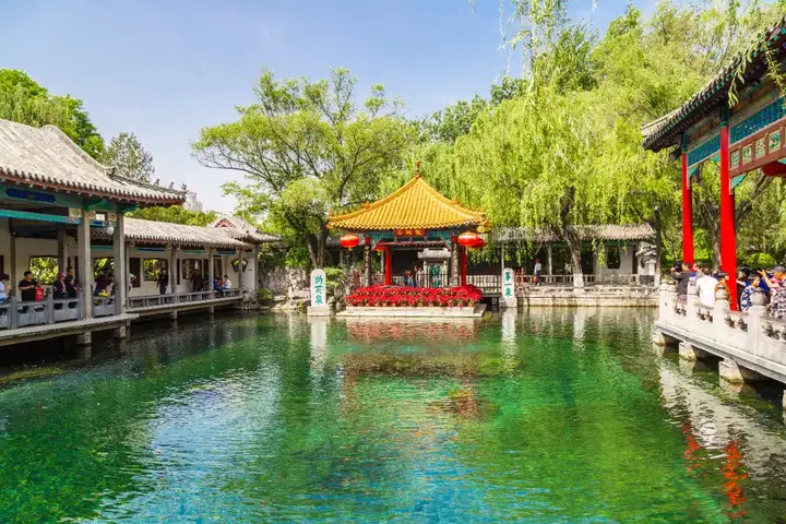 济南真实经验分享：全是避坑大实话！写给6-8月去济南的人！（三日游行程+住宿+本地人建议） - 知乎