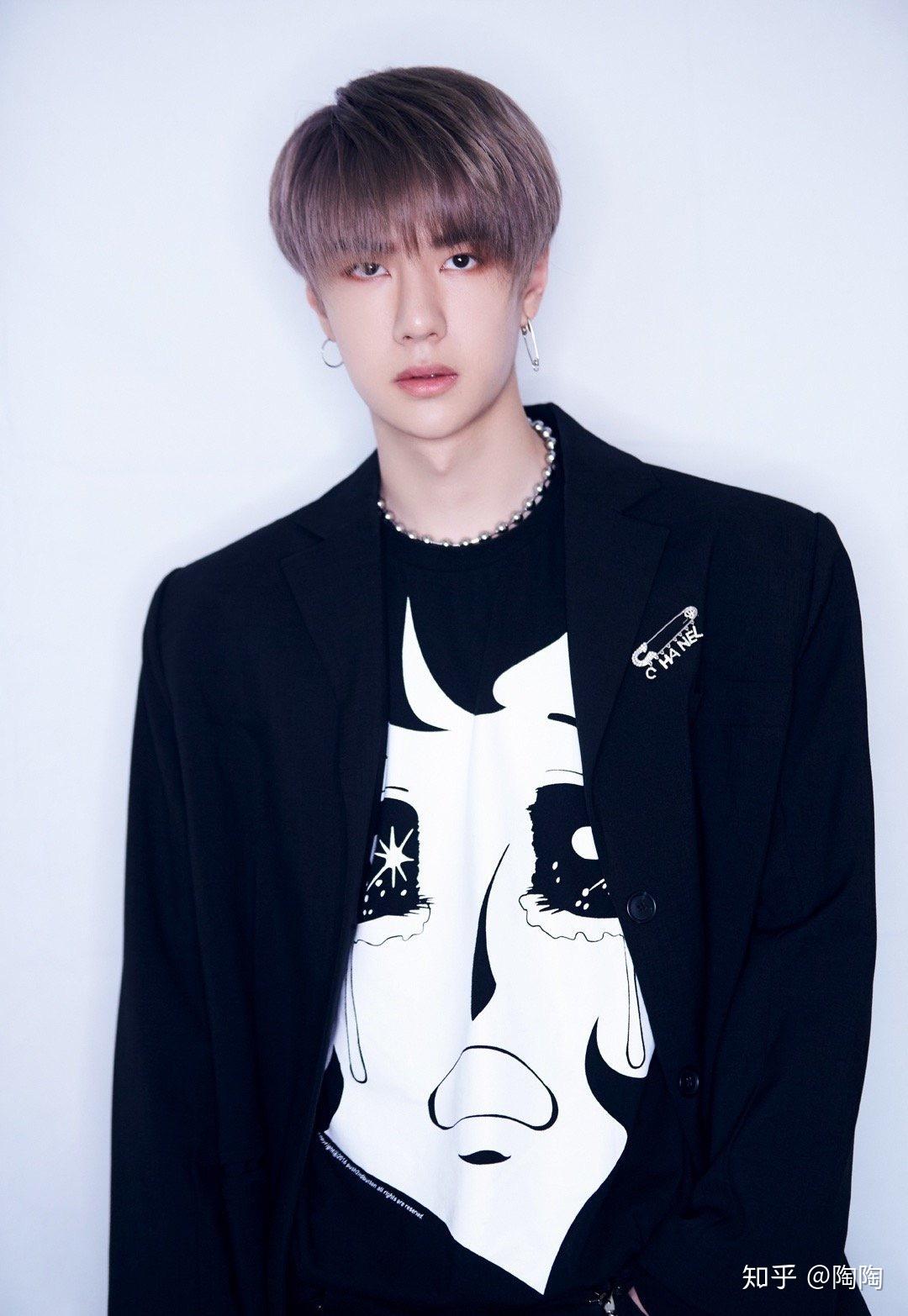 王一博有哪些很绝的图? - 知乎