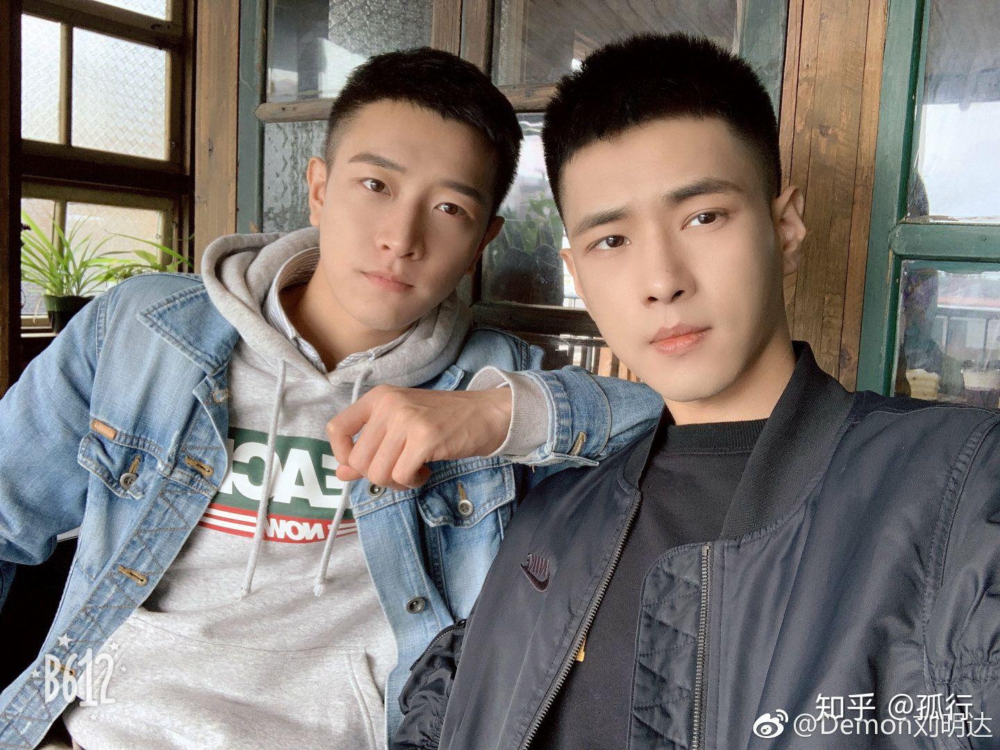 国内有搞到真的男男cp嘛请答主审题