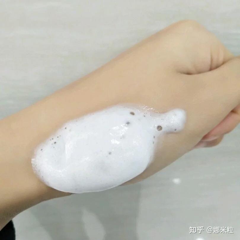 美白身体乳真有用吗知乎(美白身体乳真的可以美白吗知乎)