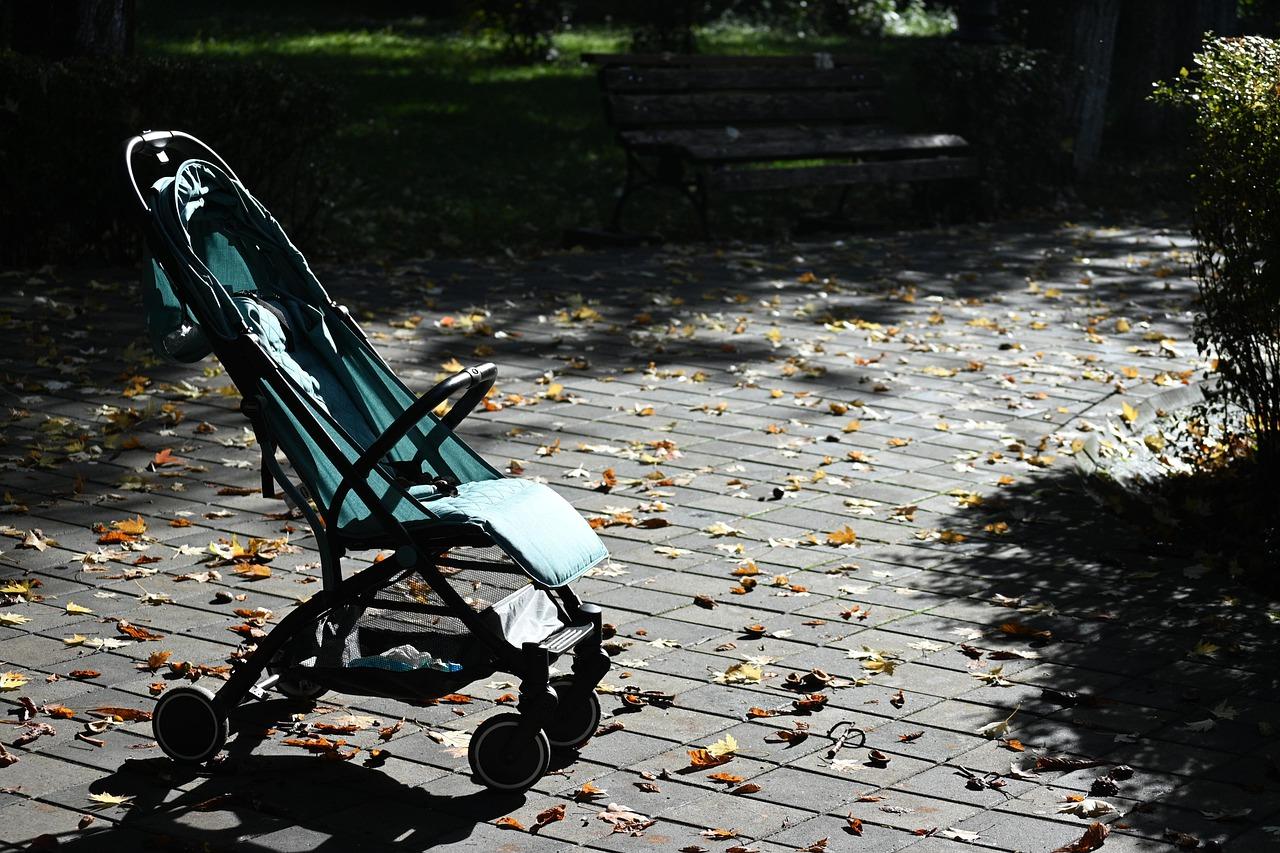 轻巧婴儿推车品牌对比