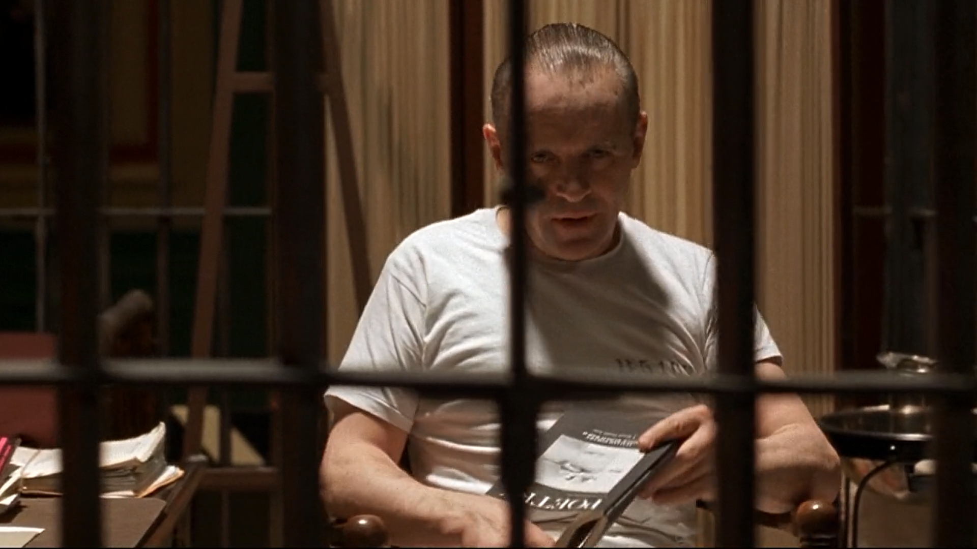 《沉默的羔羊》为何被称为经典之作? - 知乎