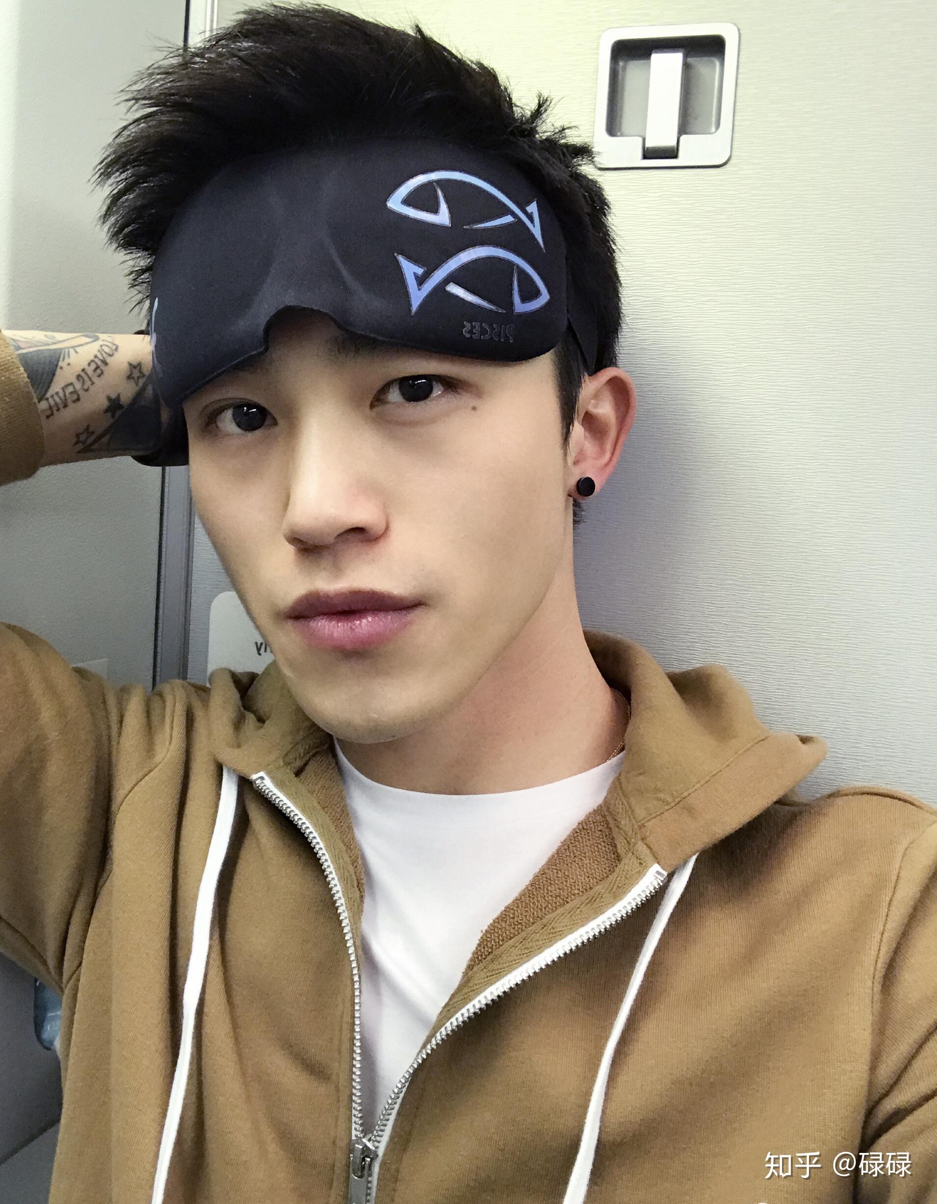 怎么正确对待探探上认识的男生?