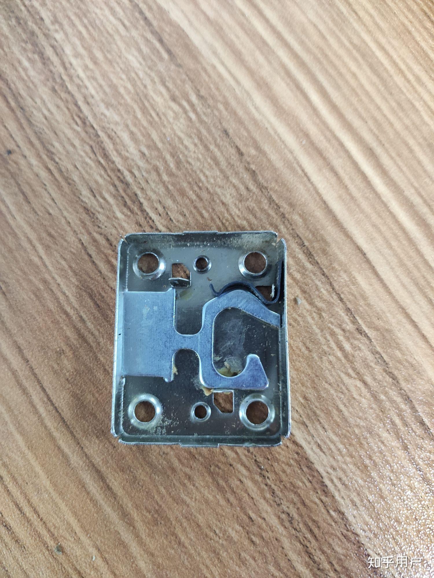 抽屉锁内部结构