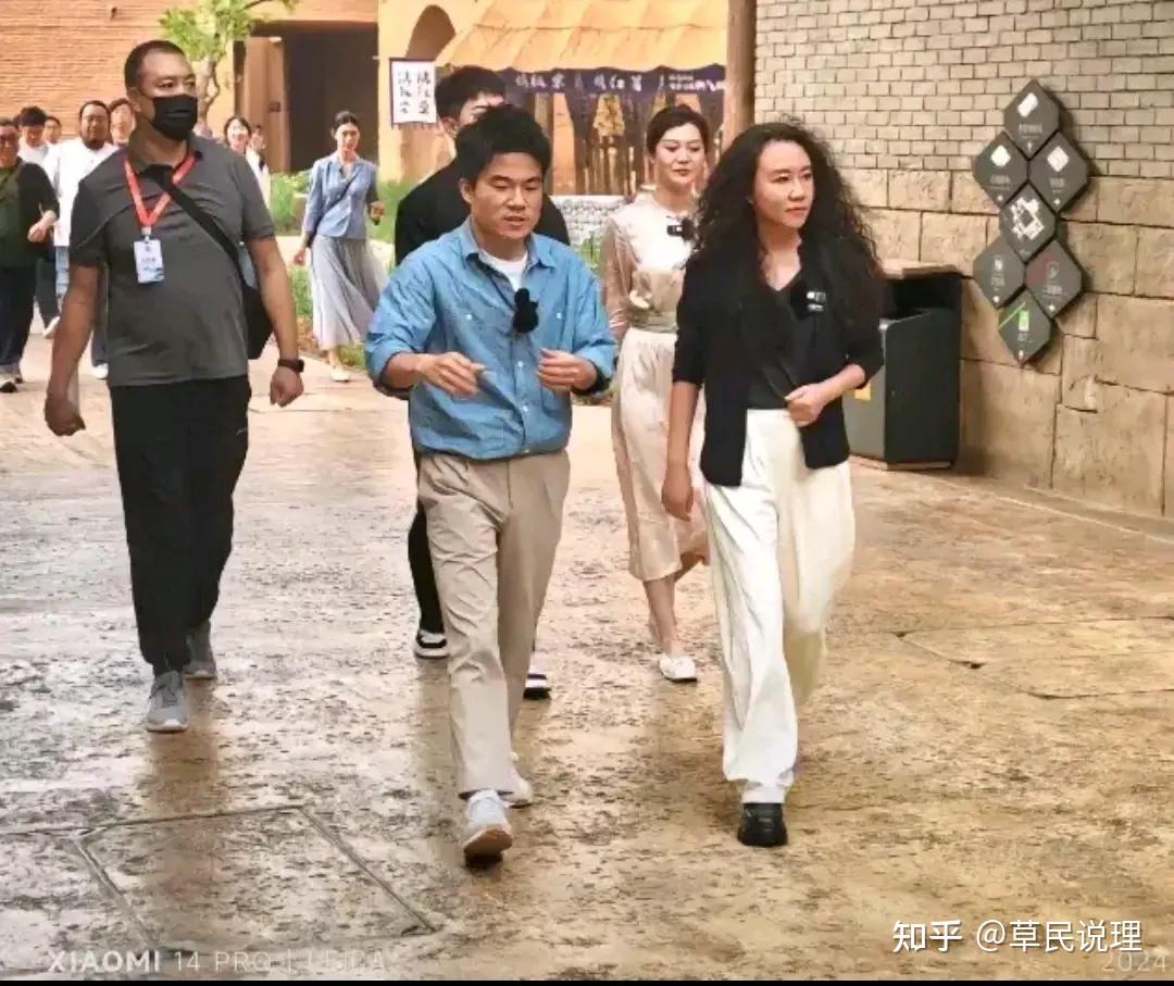 董宇辉 王潮歌 郑州 “只有河南”戏剧幻城 - 知乎