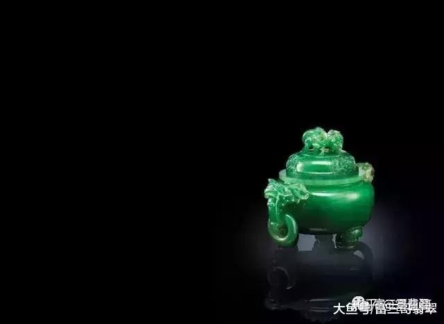 日本人不识货, 冰种满绿的翡翠香炉770万就卖了, 如今价值4000万! - 知乎