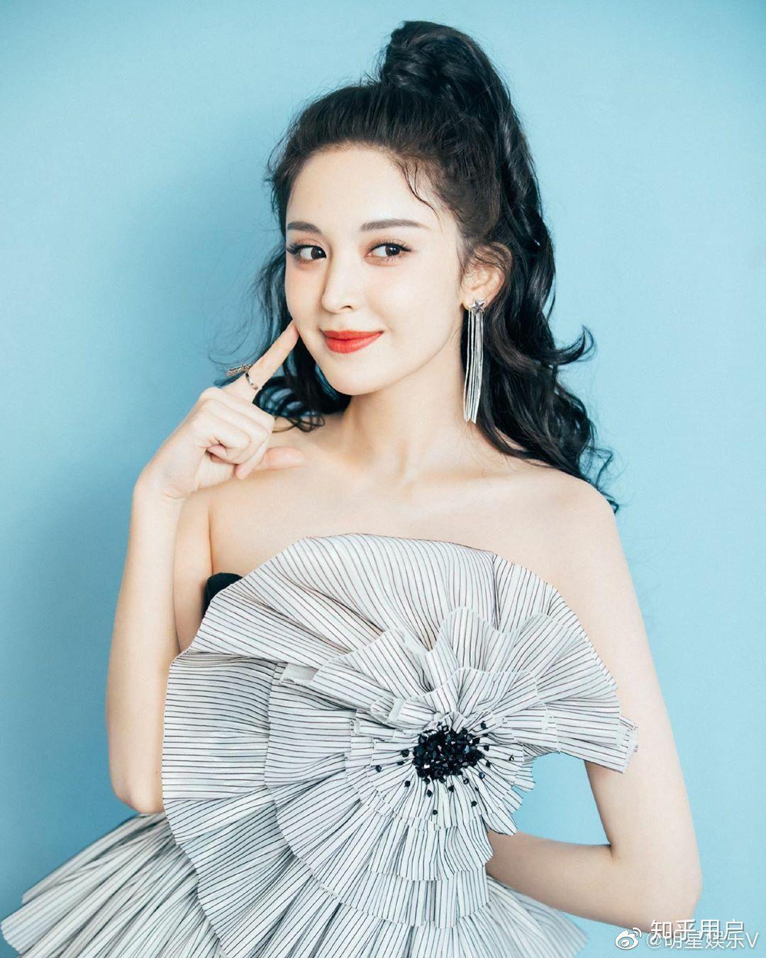 中国女演员中颜值最高的前三是谁? - 知乎