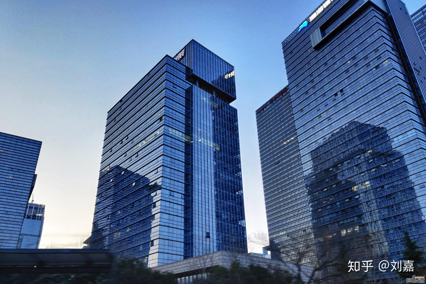 为什么知乎里我看到的回答下很多朋友都这么不喜欢济南