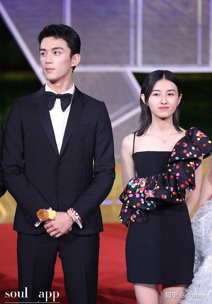 怎样看待吴磊张子枫领衔主演陈正道导演的电影盛夏未来