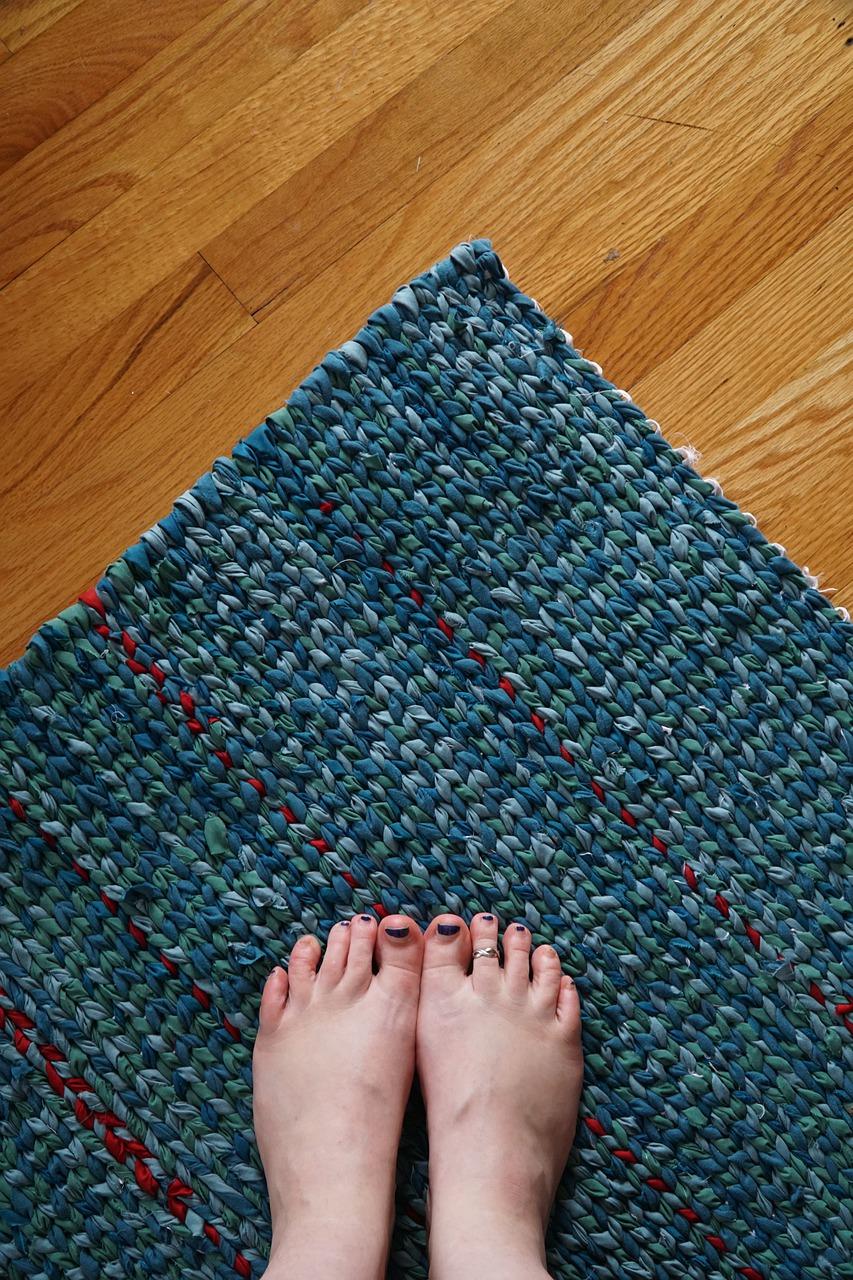 2. 地毯清洁费用