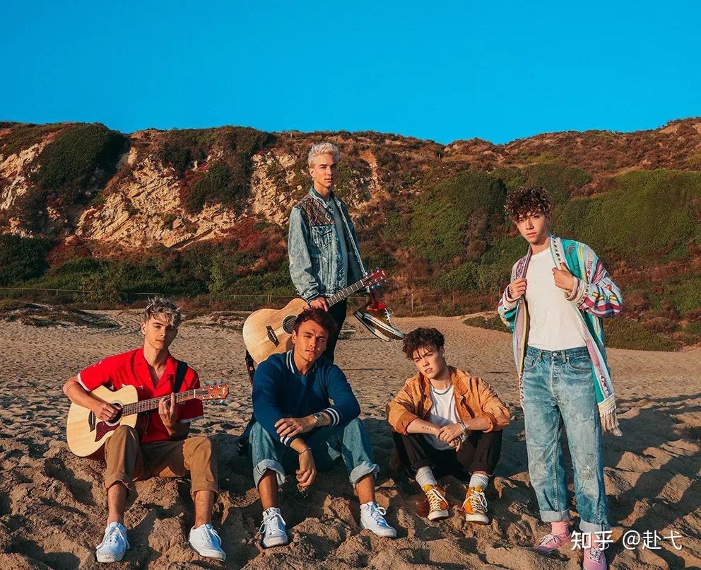 推荐类似单向,the vamps 这种喜欢唱小情歌的乐队或男团? - 知乎