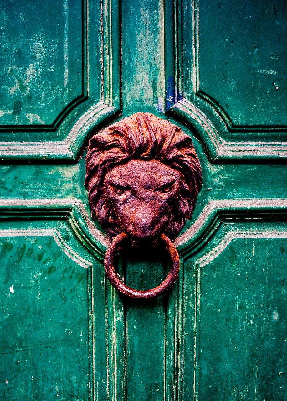 忧郁氛围色彩搭配