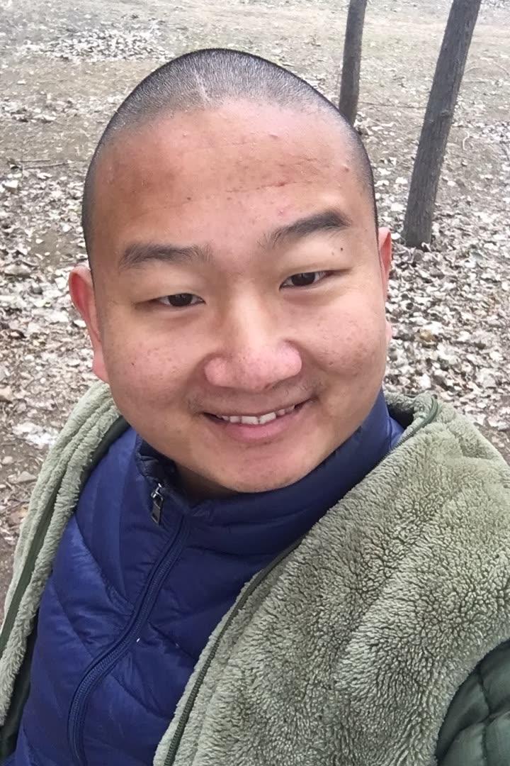 如何看待giao哥结婚热搜第一