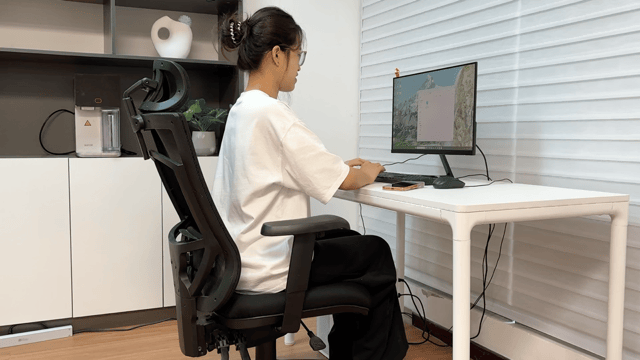 自费买了四把3000-5000元智能人体工学椅横评,黑白调、西昊、永艺、清闲,差距大到我没想到,谁才是真智能,谁又在拿智能当噱头?